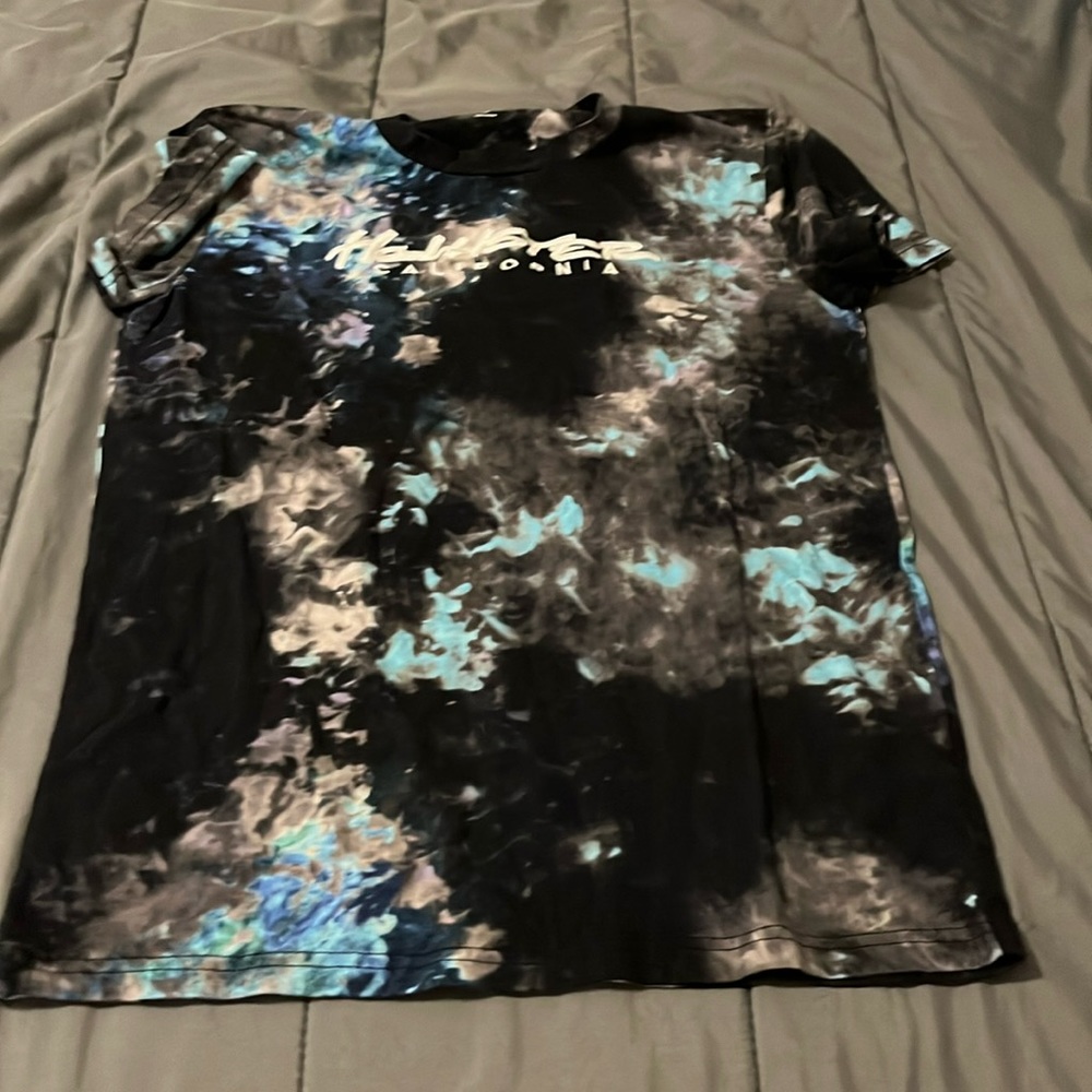 Hollister shirt